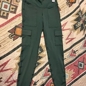 Old navy cargo leggings